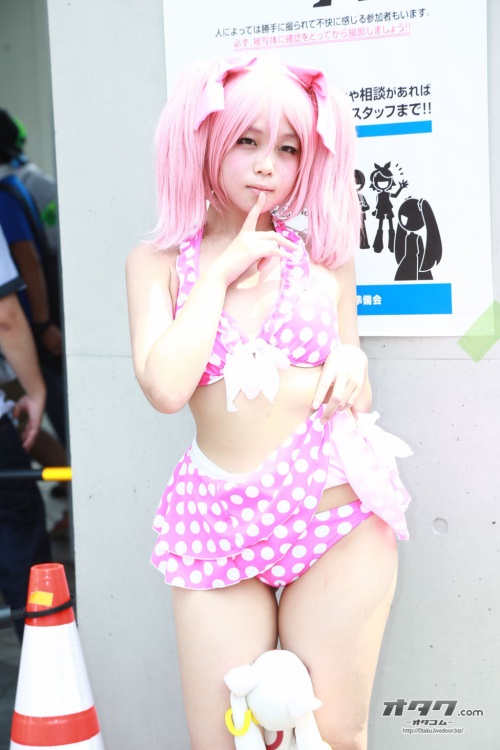 COMIKET C84 DAY 2 COSPLAY JAPAN (26)