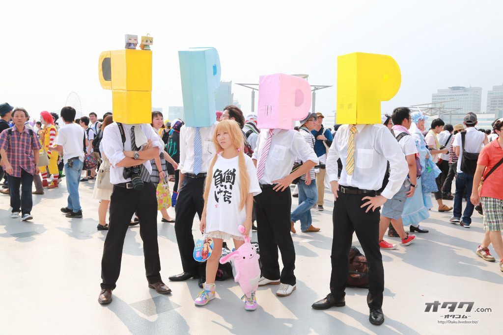 COMIKET C84 DAY 2 COSPLAY JAPAN (34)