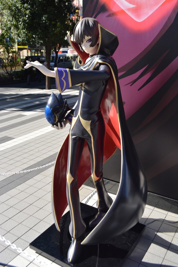 [Event] Lelouch & C.C. de Code Geass taille réelle à Akihabara.