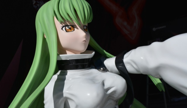 [Event] Lelouch & C.C. de Code Geass taille réelle à Akihabara.